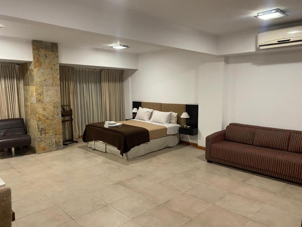 De Los Arroyos Apart Hotel San Nicolás de los Arroyos Exteriör bild